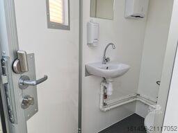 sonstige mobil Toilette Festanschluß verfügbar