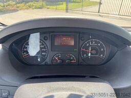 MALIBU T 430 LE 160PS Automatik+Markise+TV+Stützen