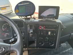 Scania P 280 6x2 EEV / HMF 2120-S3 Crane / Geesink GPM...