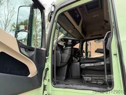 Mercedes-Benz Actros 1842 4X2 Streamspace Side skirts 2x tank...