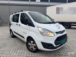 Ford Transit 4x2 Van with 2 Sets of Tires