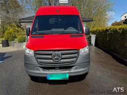 Mercedes-Benz Sprinter 4x2 electric van