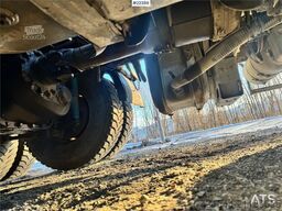 Volvo FH16 700 6x4 heavy-duty tractor unit – 300,000 km