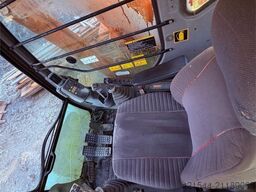 Hitachi ZX225USR – 2004-modell – Rototilt – 4 skuffer – I