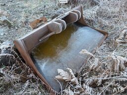 Hitachi ZX225USR – 2004-modell – Rototilt – 4 skuffer – I