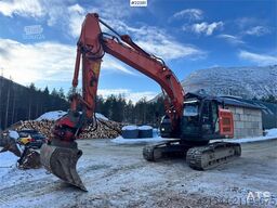 Hitachi ZX225USRLC-6 crawler excavator – GPS – Rototilt –
