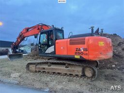 Hitachi ZX250LC-5B – GPS – Rototilt – 2 Buckets – Undercar