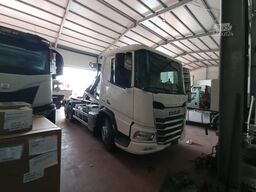 DAF XD 450 6X2 Scarrabile TAM 28 ton.