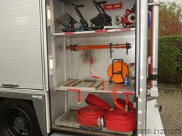 Mercedes-Benz 1325 godiva pump bomberos