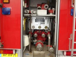 Mercedes-Benz 1325 godiva pump bomberos