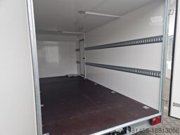 trailershop Innenraum 500x200x210cm Seitentür direkt