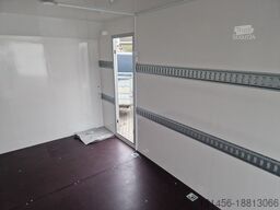 trailershop Innenraum 500x200x210cm Seitentür direkt