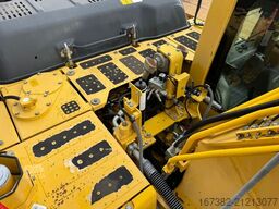 Komatsu PC240LC-10