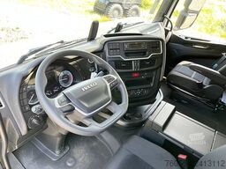 Iveco S-Way AS440S43T/P AT Tractor Head (8 units)