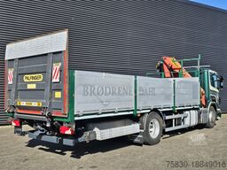 Scania P320 4x2 / PALFINGER PK14002 / CRANE/KRAN
