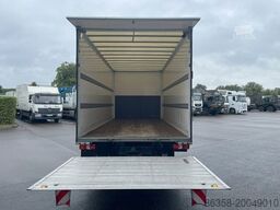 MERCEDES-BENZ Atego 818 L Koffer/LBW Klima Tempomat AHK 3Sitze