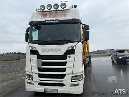 Scania S540 tractor with ADR approval and silver agreemen