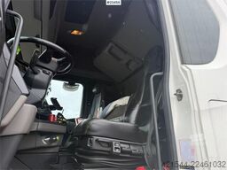 Scania S540 tractor with ADR approval and silver agreemen