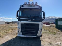 Volvo FH 540 6x2 hook truck w/ 20T hook - One owner. WAT
