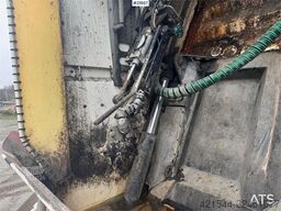 Scania P370 Waste Collection Truck with Washing System WA