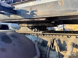 Volvo FH16 700 6x4 heavy-duty tractor unit – 300,000 km