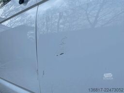 VW T5 Transporter Kleinbus Kombi 9 Sitzer Klima