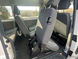 VW T5 Transporter Kleinbus Kombi 9 Sitzer Klima