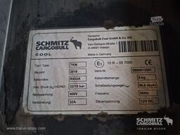 Schmitz Cargobull Tiefkühler Multitemp Doppelstock Trennwand