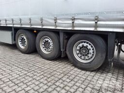 Schmitz Cargobull Curtainsider Standard Getränke