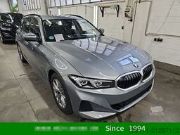 BMW 318 d Touring Navigation PDC