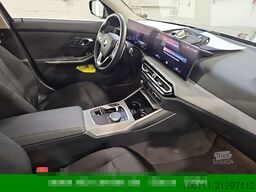 BMW 318 d Touring Navigation  PDC