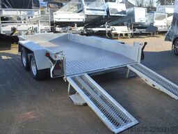 Variant NEU 3500Kg Baumaschinentransporter