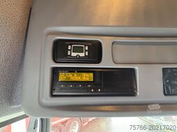 MERCEDES-BENZ ATEGO 821 L / AHK / LBW / 6 Sitzer / 2 Liegen