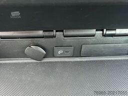 MERCEDES-BENZ Vito 110 KOMPAKT 6G KLIMA TEMPOMAT AHK 3-SITZER