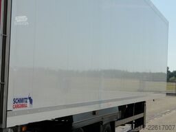 SCHMITZ CARGOBULL SKO 20/ LZG CITY / LBW / CARRIER VECTOR 1550