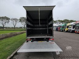FORD TRANSIT 350 ac automaat EURO6
