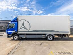 Mercedes-Benz ATEGO 1524 L + DHOLLANDIA 2T.