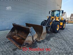 Volvo L45H Forks + 2 Buckets German Machine!