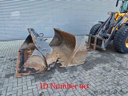 Volvo L45H Forks + 2 Buckets German Machine!