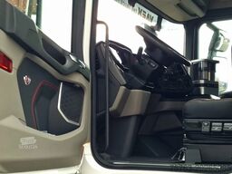 Scania 770S V8 NGS Highline 6x2/4 - New - Old dashboar...