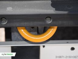 SCHMITZ CARGOBULL SKO FP 60 ThermoKing SLXi 300