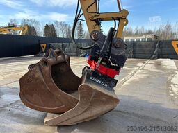 Caterpillar 320 2 BUCKETS / 3D / TILTROTATOR / AC / CENTRAL...
