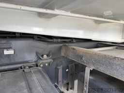 Iveco EuroCargo 180-320 Kipper mit Kran Palfinger 12.501
