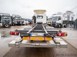 RENAULT D19 320 DXI + DHOLLANDIA