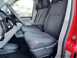 VW Transporter 2.0 TDI L1H1 150PK Automaat Airco C...