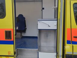 Mercedes-Benz Sprinter Rettungswagen Fahrtec