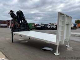 Laadplateau met Hiab 14 Tonmeter laadkraan 