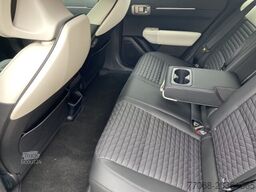 Kia EV4 FB 81 FWD GTLINE *DRIVEWISE-PARK*GLASDACH*CONNECT*