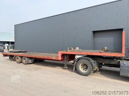 LAG 3-AXLES SEMI LOW LOADER - 12 TIRES - SAF - ﻿9.5...