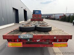 LAG 3-AXLES SEMI LOW LOADER - 12 TIRES - SAF - ﻿9.5...